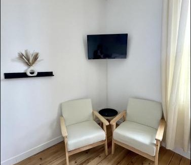 Pierrefitte-Nestalas Apartment | Charmant Studio Pyrénéen