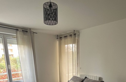 Dammarie Les Lys Apartment | Charmant Studio Dans Résidence Privée