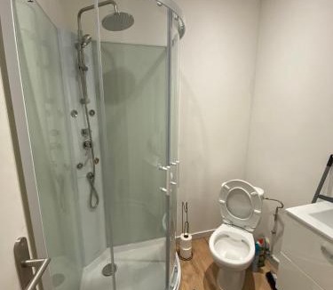 Saint-Quentin Apartment | Charmant Studio à 10 min de la gare