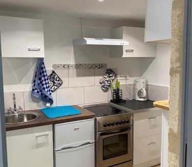 Sommieres Apartment | Charmant studio à 2 pas du centre historique