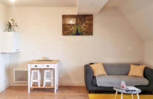 Abondant Apartment | Charmant studio à Abondant avec terrasse ensoleillée - 30 m²