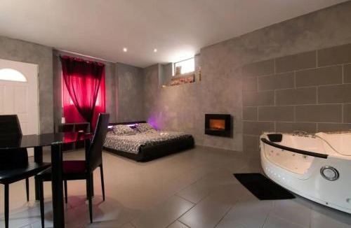 Baixas Apartment | Charmant studio à Baixas de 30 m² avec Jacuzzi