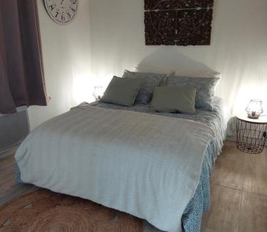 Villemanoche Apartment | Charmant Studio au calme