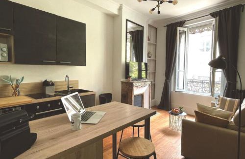 Dreux Apartment | Charmant studio aux beaux volumes