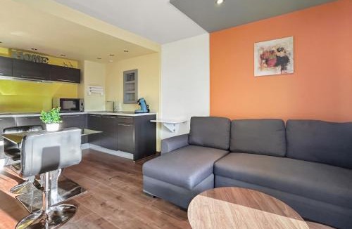 Fonbeauzard Apartment | Charmant studio avec balcon et parking privé