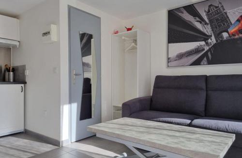 Saint-Aunes Apartment | Charmant studio avec mezzanine et terrasse