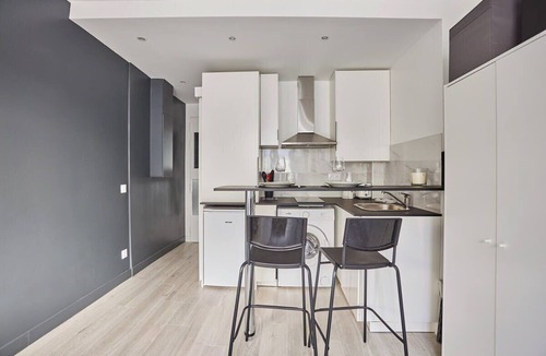 Saint-Merri Apartment | Charmant Studio Beaubourg/Le Marais 5