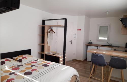 La Roche-sur-Yon Apartment | CHARMANT STUDIO DANS UNE MAISON NEUVE