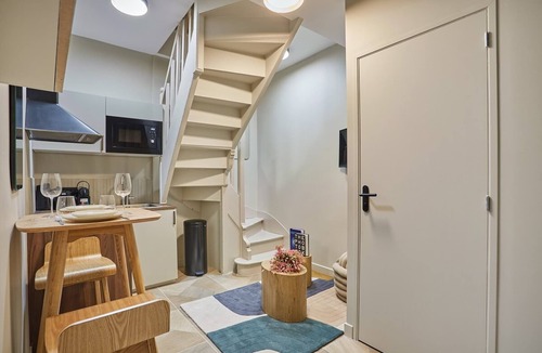 Saint-Merri Apartment | Charmant Studio Duplex Beaubourg Le Marais