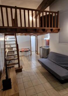 Chateaudun Apartment | Charmant Studio et Mezzanine de 38 m2