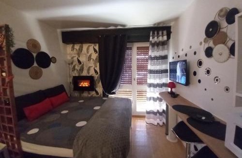 Avon Apartment | Charmant Studio