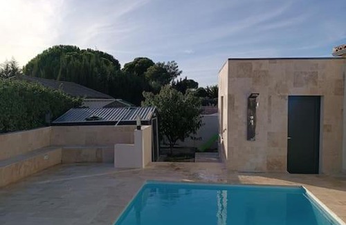 Villemoustaussou House | Charmant studio avec piscine