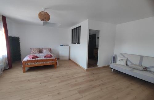 Courbillac Apartment | Charmant studio le 1864