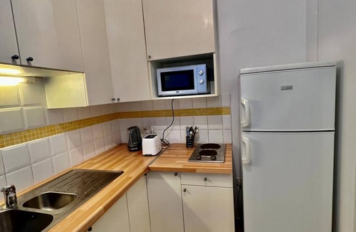 Cergy Apartment | Charmant Studio Lumineux