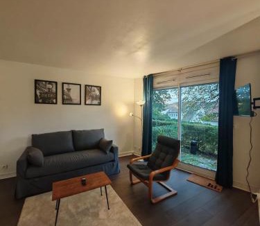 Orsay Apartment | Charmant studio meublé avec jardinet - 25 m2 - Orsay - Le Guichet