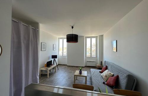 Port-Vendres Apartment | Charmant studio neuf, centre de Port-Vendres, proche criques et activités, idéal couple - FR-1-309-110