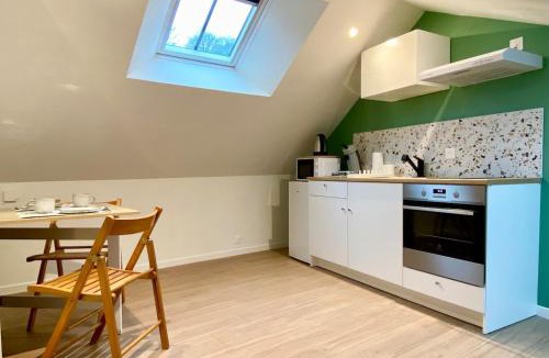 Montbazon Apartment | Charmant studio neuf sous les toits