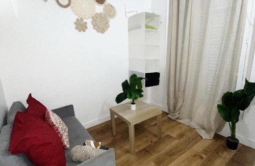 Auteuil Apartment | Charmant studio Parisien chic