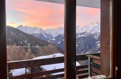 Chandolin Apartment | Charmant studio pour 2 personnes situé au premier sous-sol de la résidence Soleil 2000 B à Chandolin