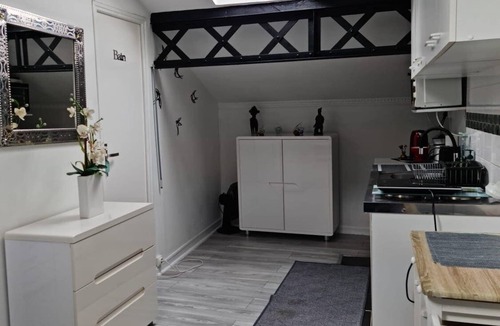 Bondy Apartment | Charmant studio prés de Paris