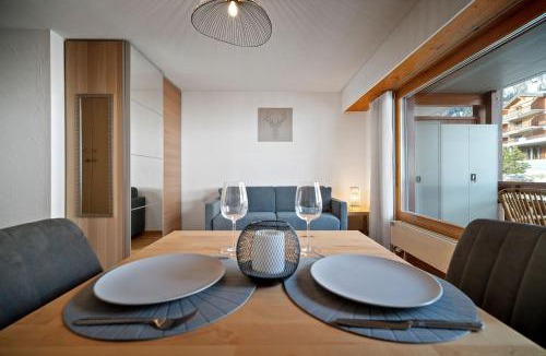 Ovronnaz Apartment | Charmant studio rénové situé dans les bains d'Ovronnaz, immeuble les Sources