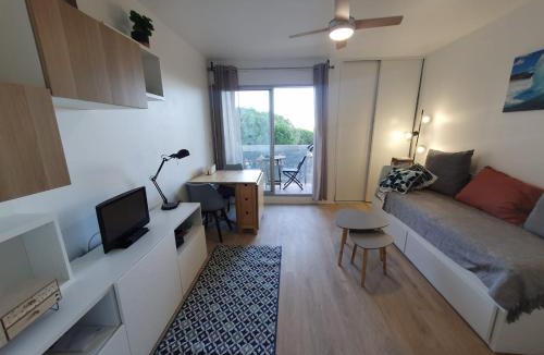 Carnon-Plage Apartment | Charmant studio refait à neuf CARNON port 34
