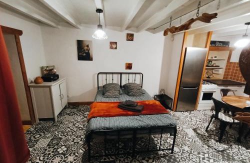 Olliergues Apartment | Charmant studio tout équipé