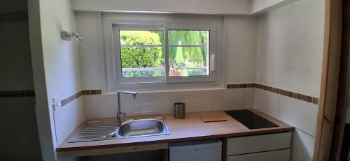 Chabeuil Apartment | Charmant studio Van Gogh