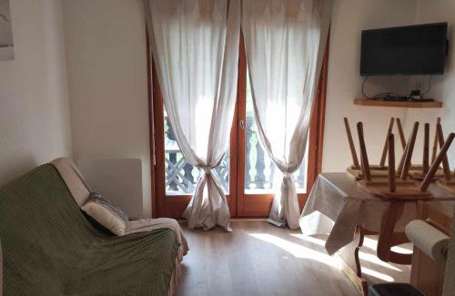 Station de Drouzin le Mont Apartment | Charmant studio vu sur la montagne