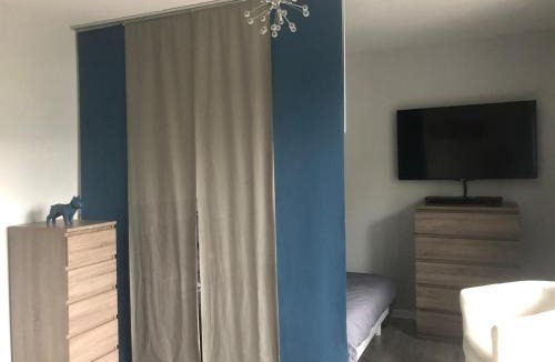 Annecy Apartment | Charmant T1 Annecy velos parking prive