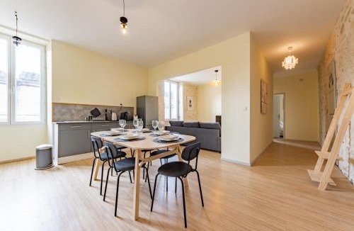 Montaigu-de-Quercy Apartment | Charmant T3 RDC proche commidités parking facile