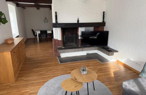 Uster District Apartment | charmante 3,5 Zimmer Wohnung im Bauernhaus