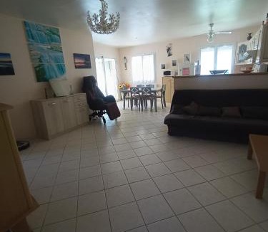 Caussade House | Charmante Dépendance
