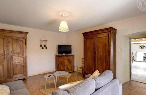 Chalmazel-Jeansagniere House | Charmante ferme rénovée, grand jardin, 8 chambres - FR-1-496-249