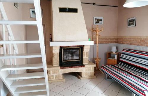 La Roche-Posay House | Charmante longère 80m² à 6km des Thermes - Terrasse, Jardin, Barbecue, Animaux acceptés - FR-1-541-31