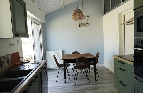 Vaire House | Charmante Longère Rénovée à Vairé, à Proximité des Commerces et 10 mn des Plages