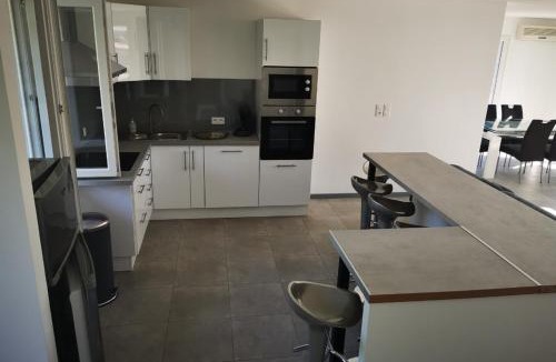 Gallargues-le-Montueux House | Charmante maison de vacances avec piscine