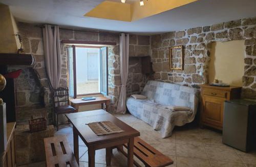 Cazouls-d'Herault House | Charmante maison de village avec terrasse