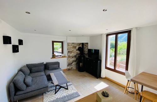 Galie House | Charmante Maison à la Montagne