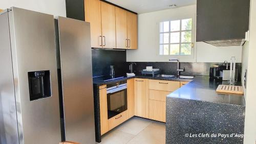 Tourgeville House | Charmante maison, 8 personnes, piscine et tennis