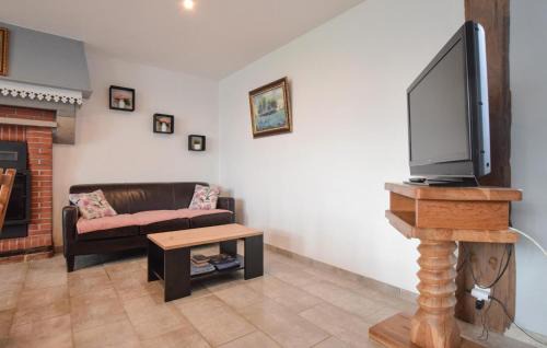 Saint-Clement-Rancoudray House | Charmante Maison Au Calme