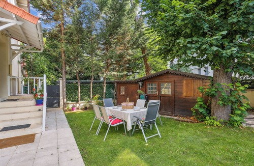 Saint-Cloud House | Charmante Maison Avec Jardin et Parking Offerte Paris St Cloud
