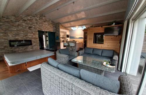 Saint-Gervais Villa | Charmante maison avec spa, sauna et jardin privatif