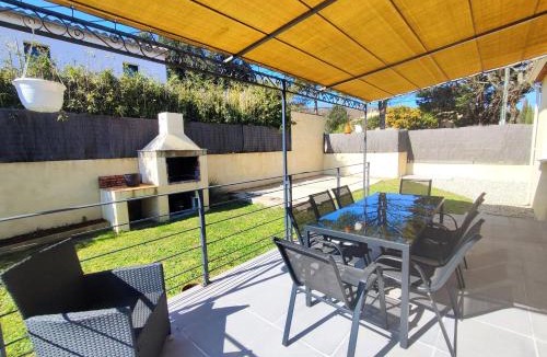 Barjac Villa | Charmante maison avec Clim et piscine à 20 min d'Uzès