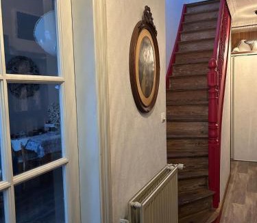 Anzin House | Charmante maison avec jardin et véranda