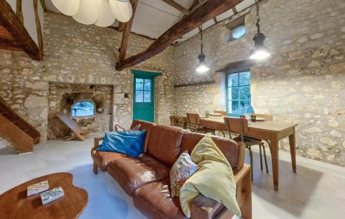 Monsac House | Charmante Maison Avec Piscine