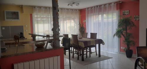 Champcueil Villa | Charmante maison dans village