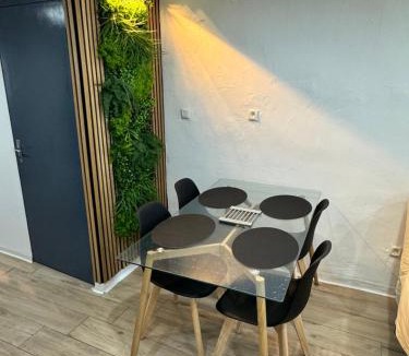 Bram Apartment | Charmante maison de village