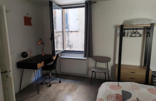 Cahors Old Town House | Charmante maison de ville Les 2B46