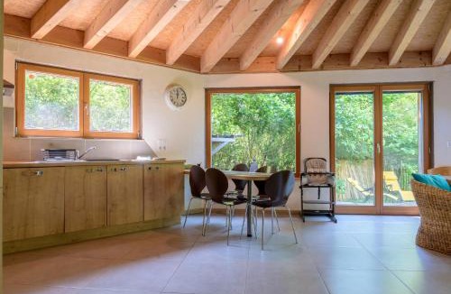 Dietwiller House | Charmante Maison en Bois